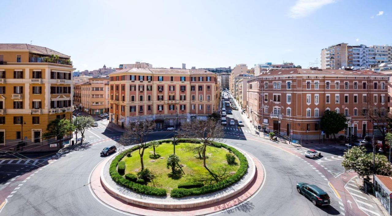 Da Sofia Apartment-Parking Кальярі Екстер'єр фото