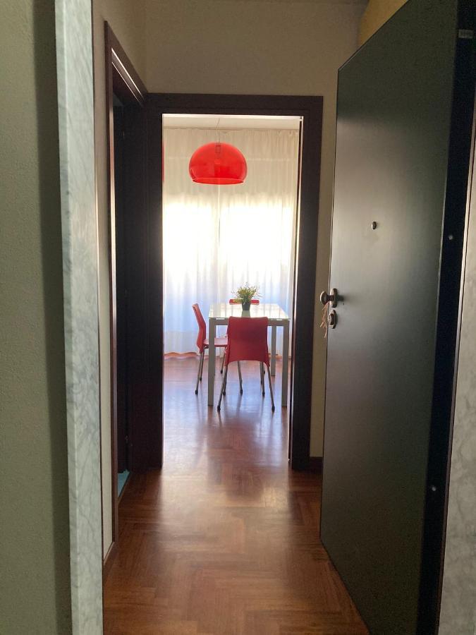 Da Sofia Apartment-Parking Кальярі Екстер'єр фото